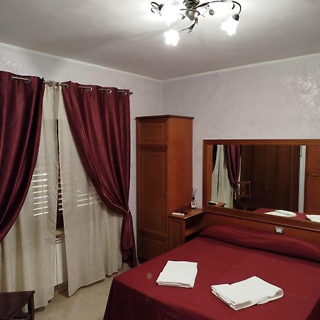 Affittacamere Stranamore Frascati Kültér fotó